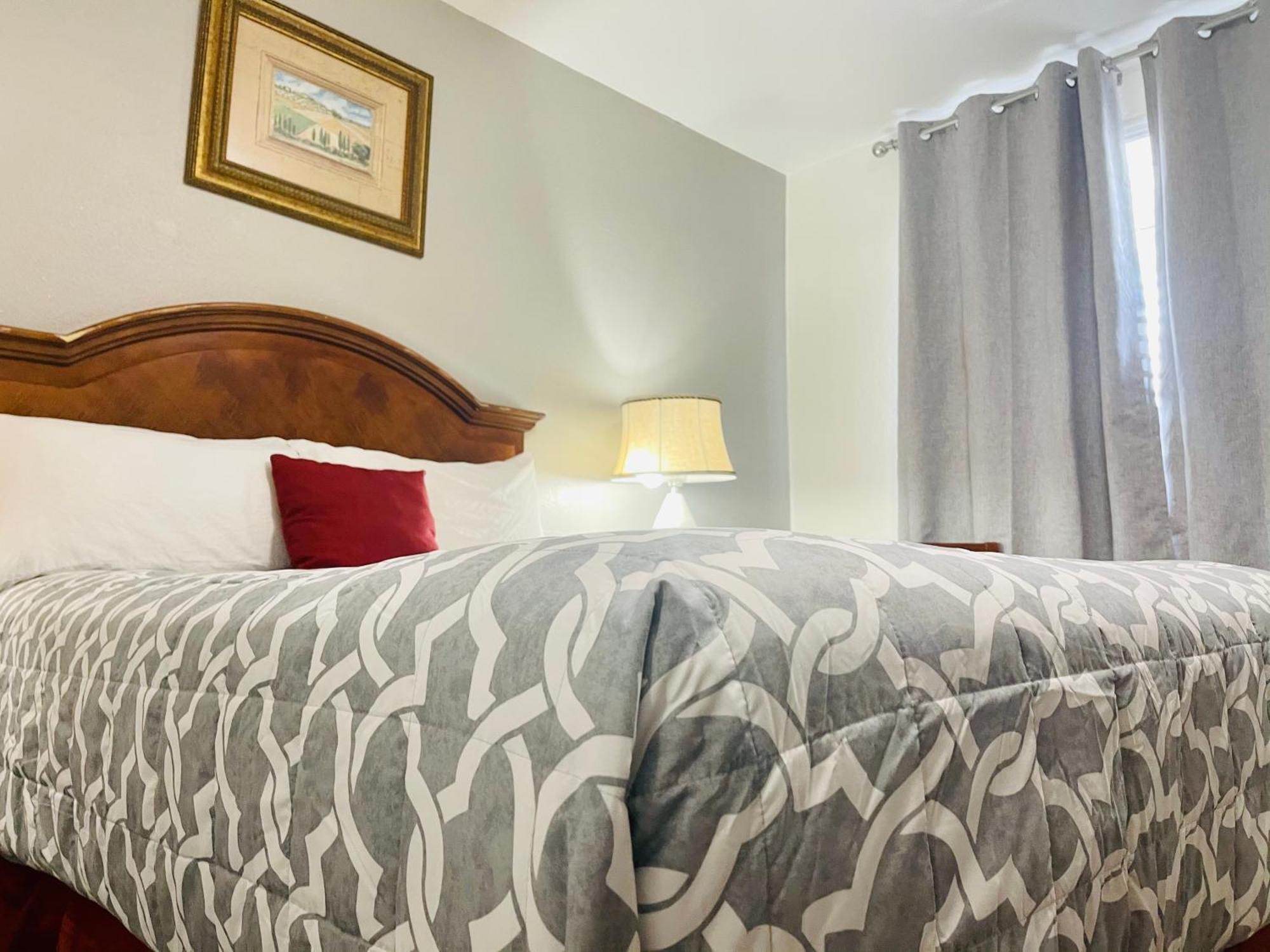 Siesta Inn Sarasota - Indian Beach Номер фото