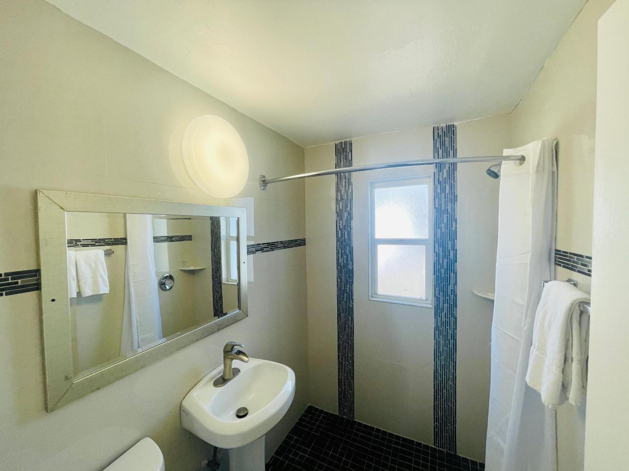 Siesta Inn Sarasota - Indian Beach Номер фото